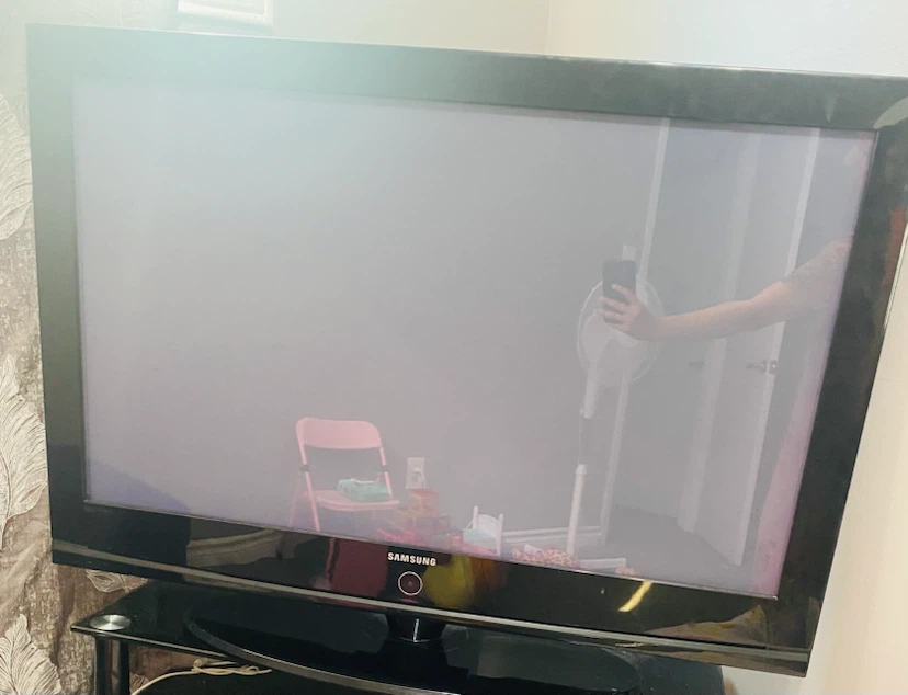 Samsung Flat Screen TV
