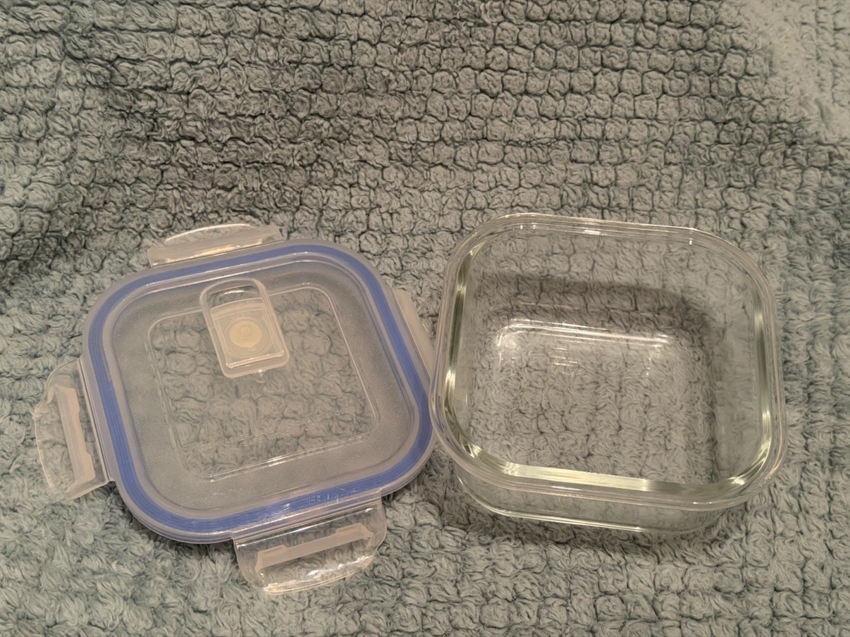 Glass Food Storage Container with Lock Lid