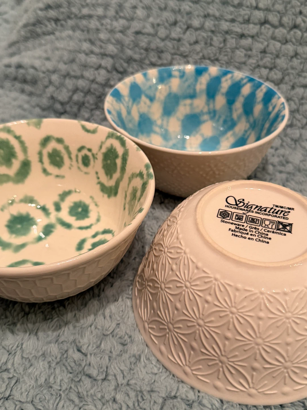 Set of 3 Signature Housewares Bowls