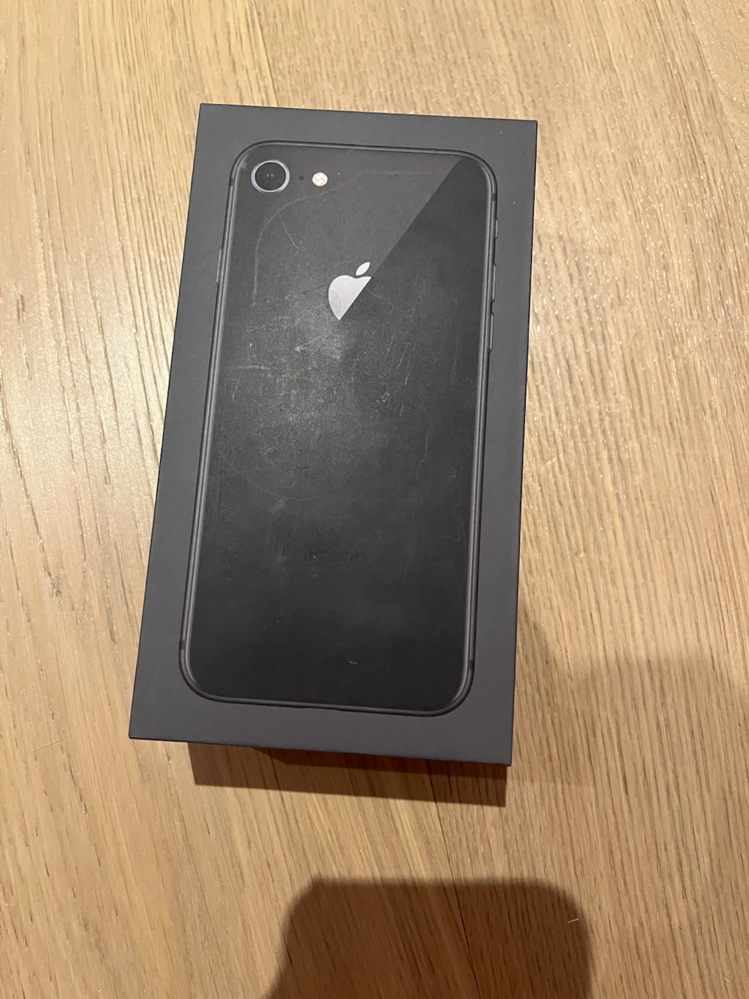 Apple iPhone 8