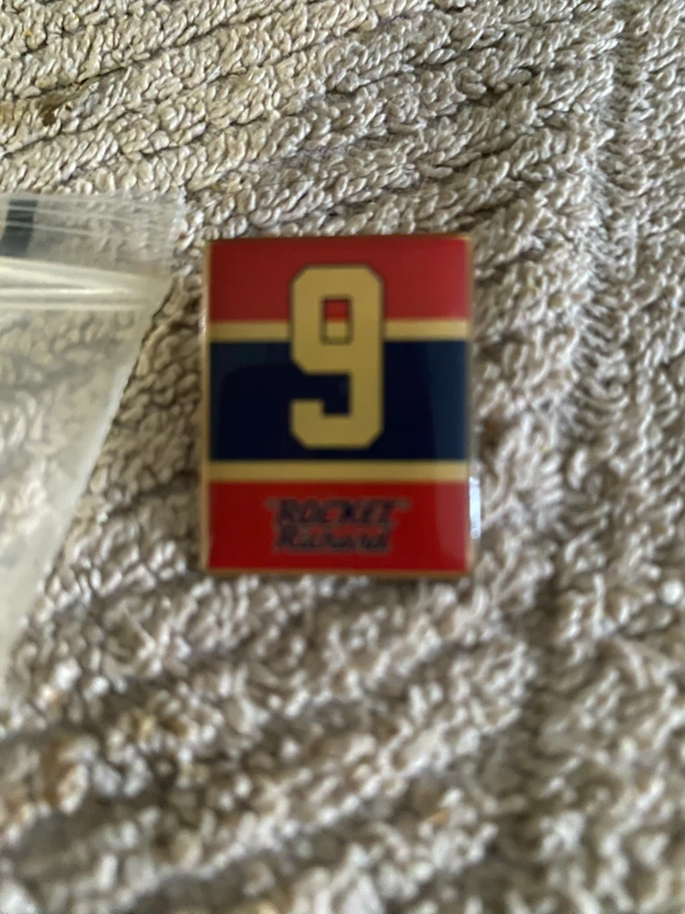 Rocket Richard "9" Lapel Pin