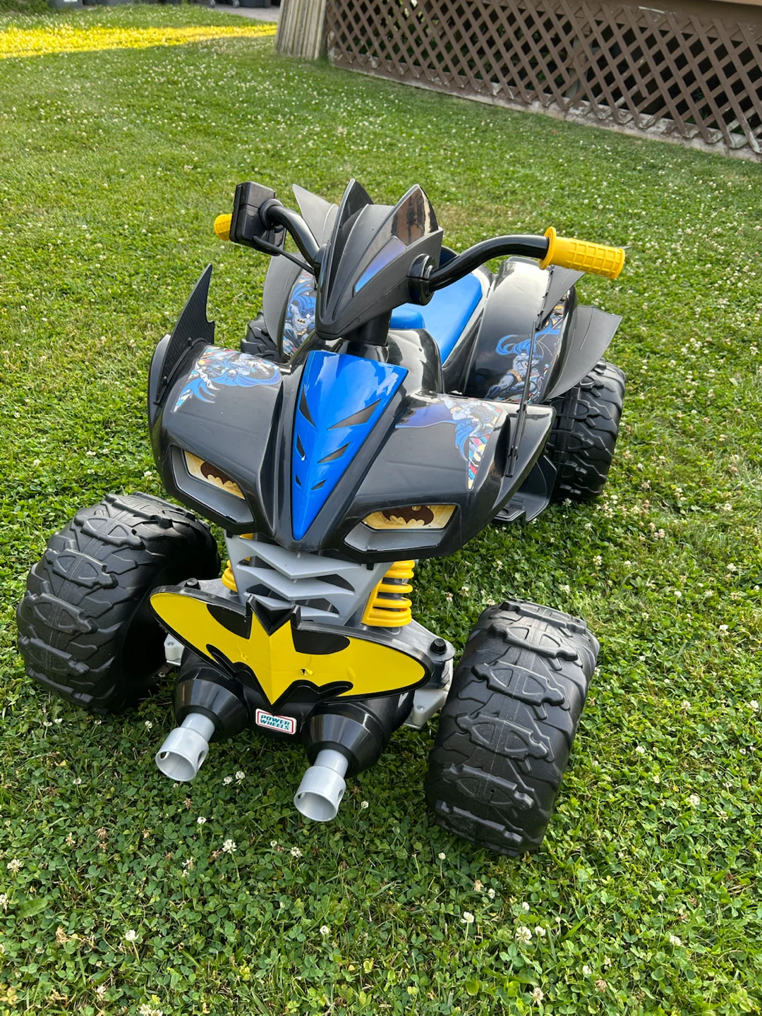 Batman Power Wheels ATV 12 volt kids ride toy