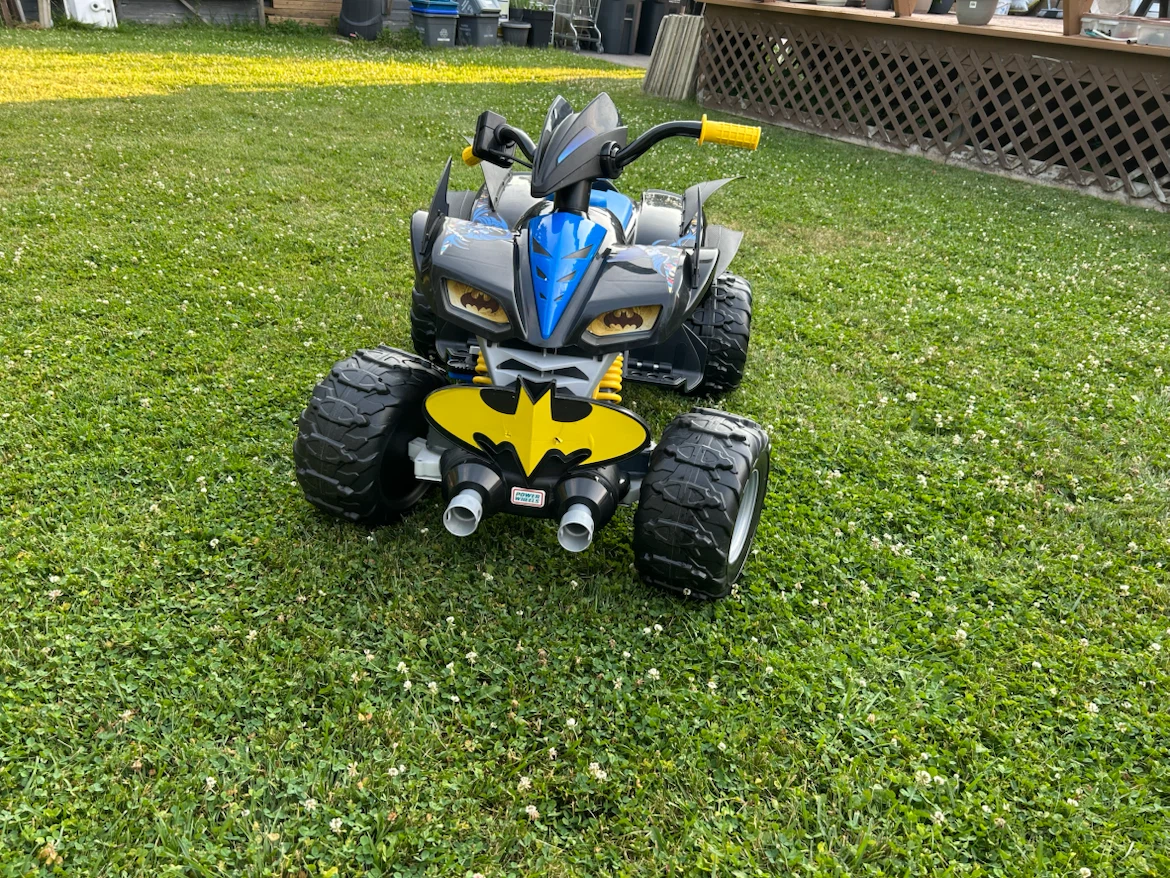 Batman Power Wheels ATV 12 volt kids ride toy - photo 2
