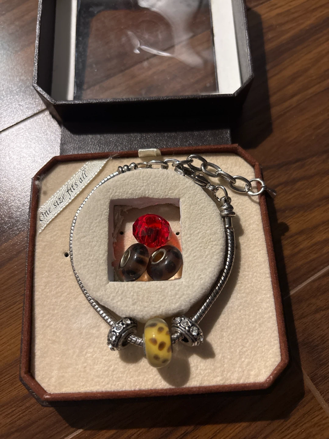 Charm Bracelet with Gem and Beads - photo 2