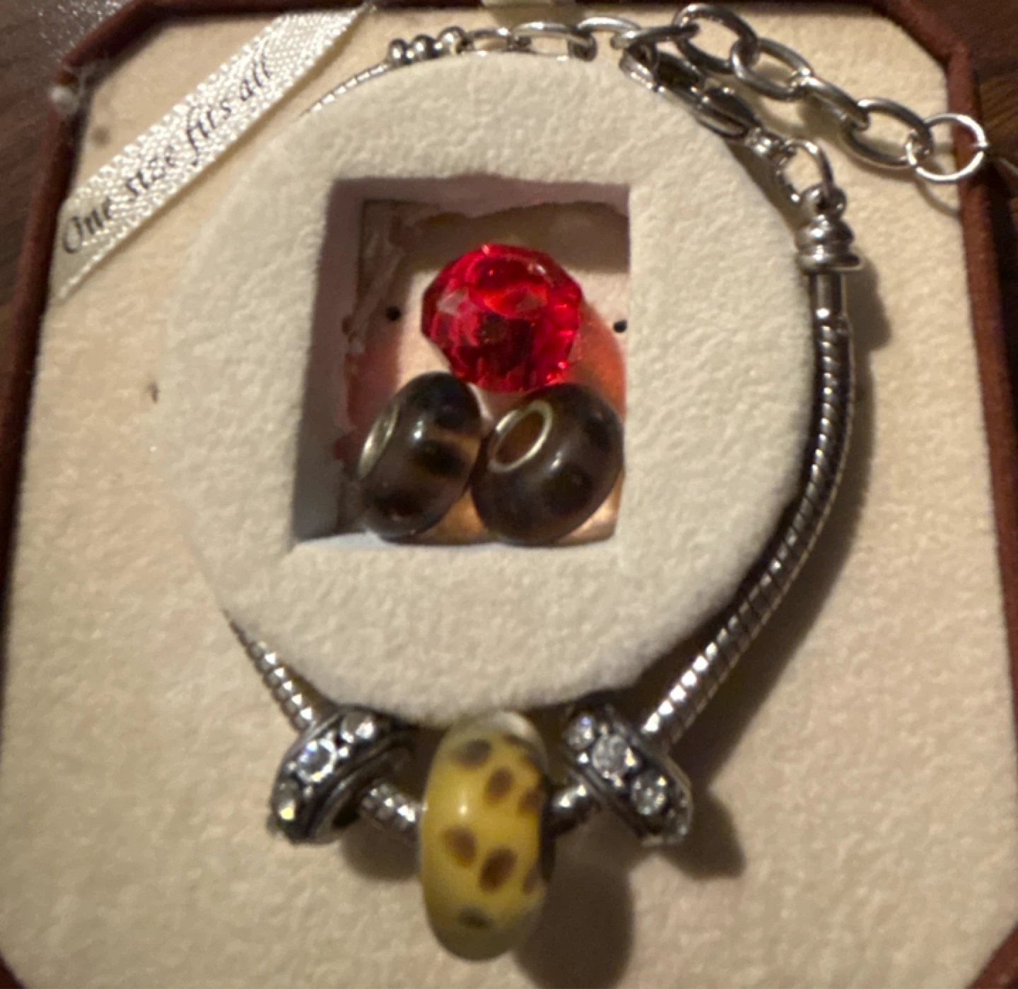 Charm Bracelet with Gem and Beads - photo 3