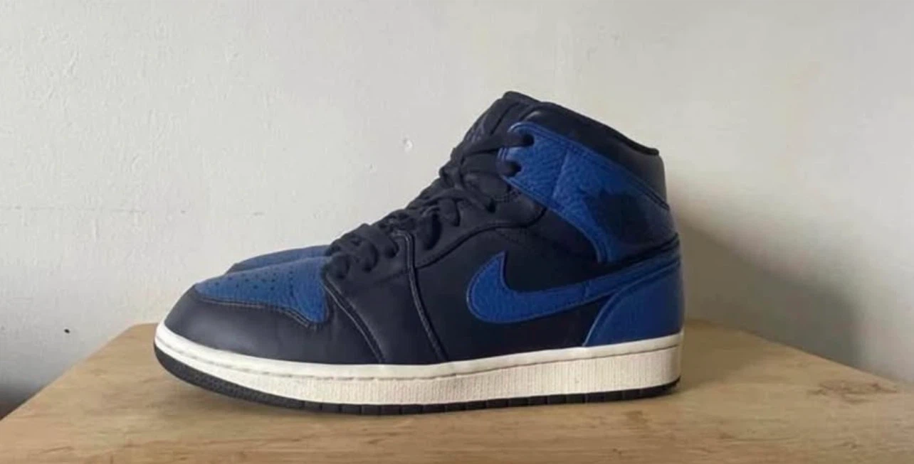 Air Jordan 1 - photo 3
