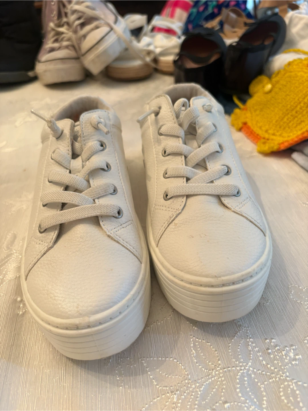 Assorted girls shoes sizes 4-7 - photo 3