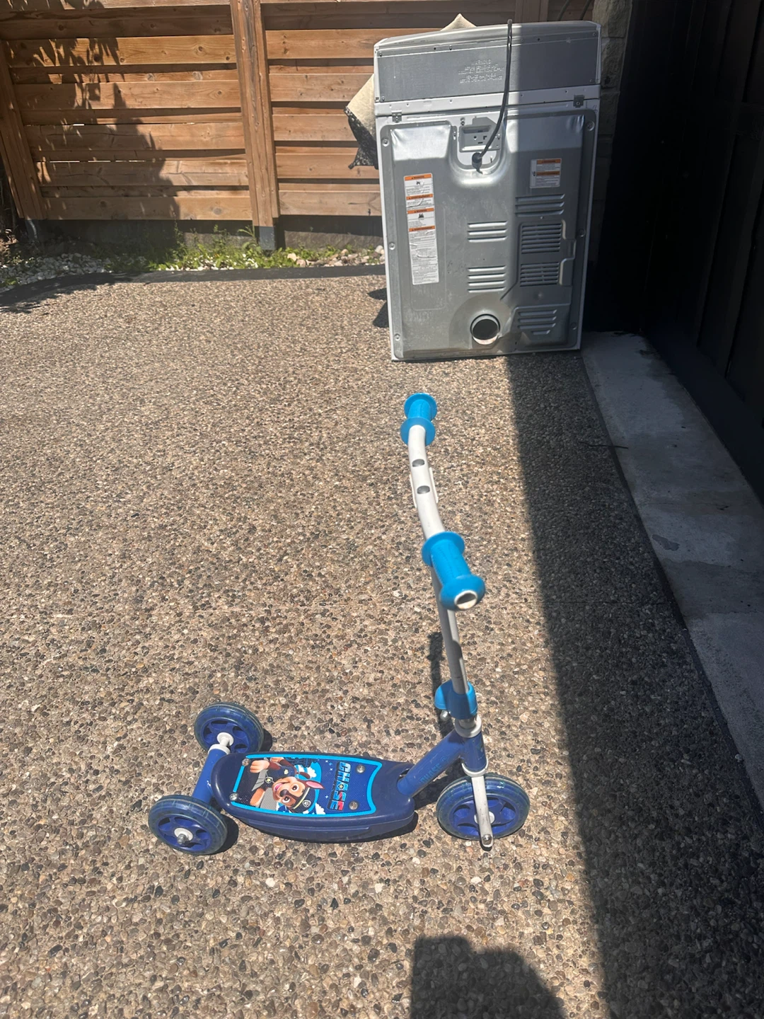 Blue Paw Patrol 3-Wheel Scooter