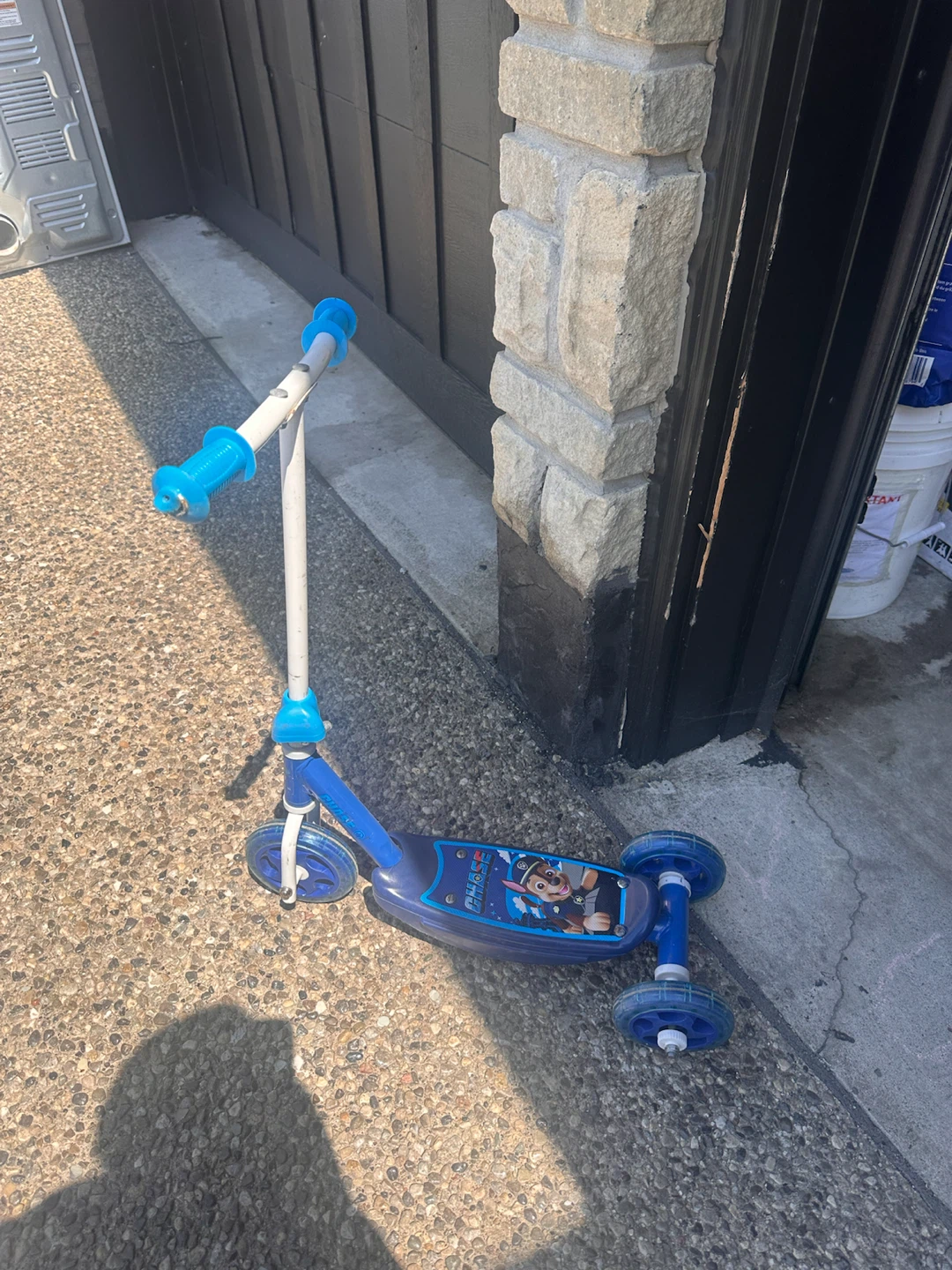Blue Paw Patrol 3-Wheel Scooter - photo 2
