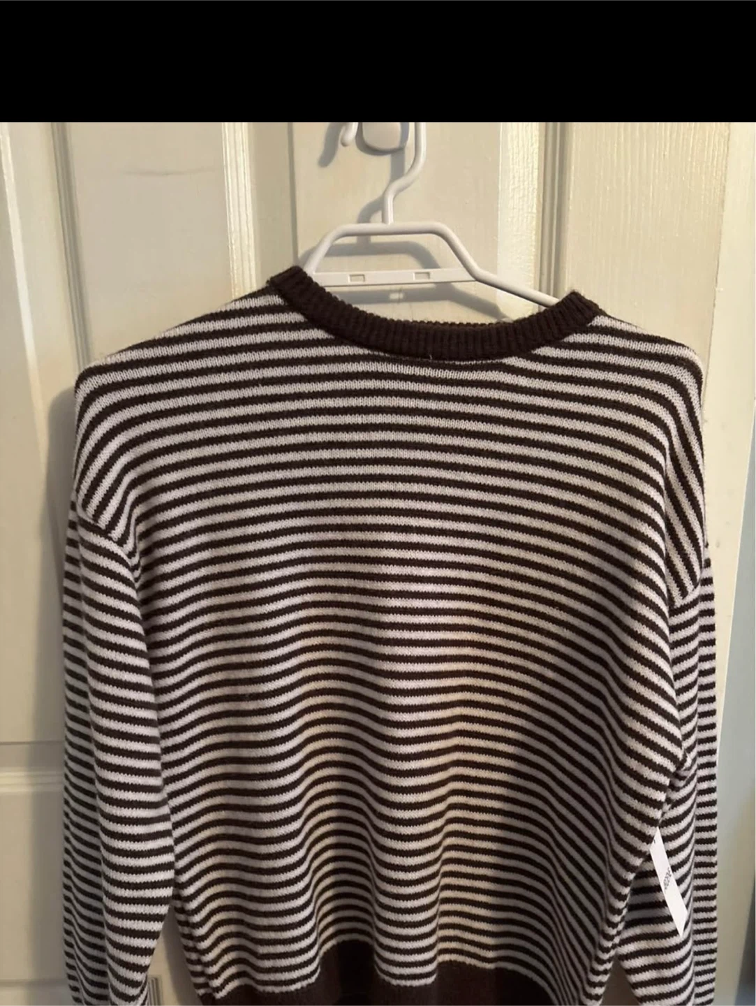 Women ardene brown stripe sweater size small tags on