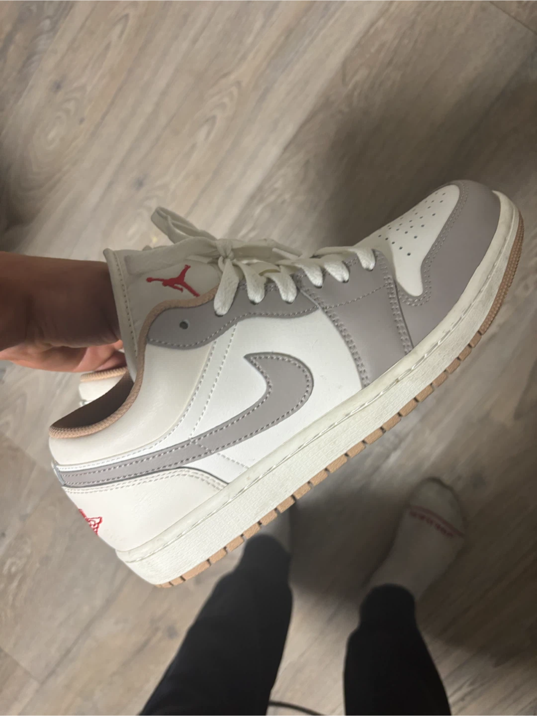 Air Jordan 1 Low Sneakers - photo 3