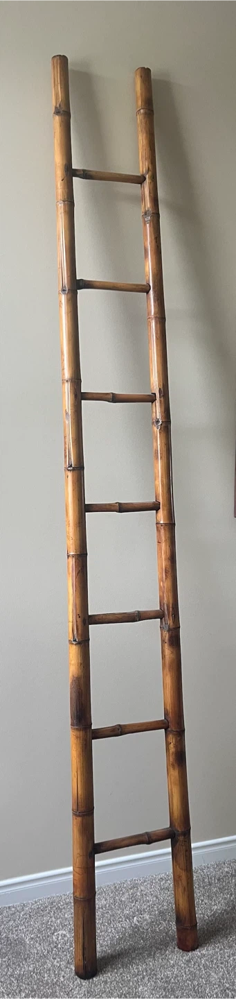 Bamboo decor ladder