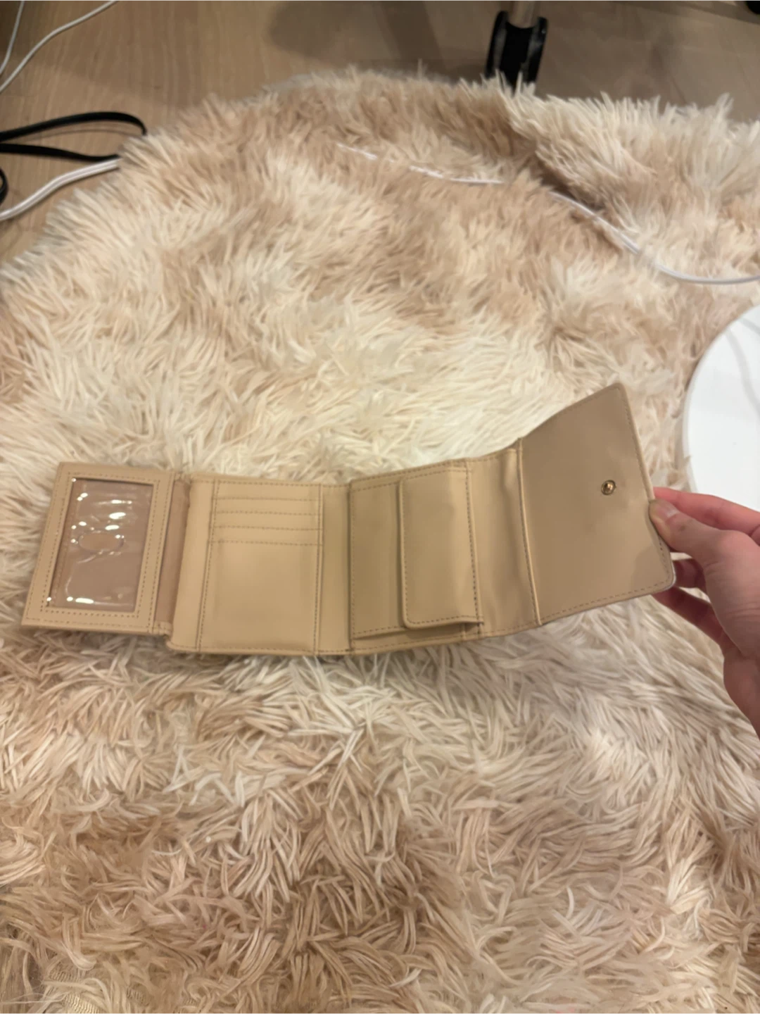 Guess Tri-Fold Wallet - photo 4