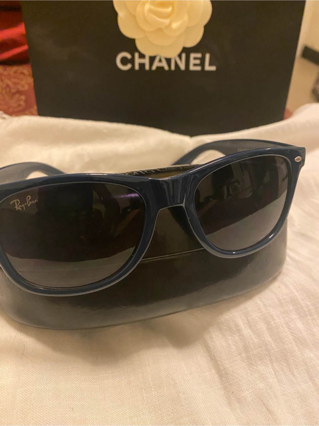 Ray-Ban Wayfarer Sunglasses - Blue
