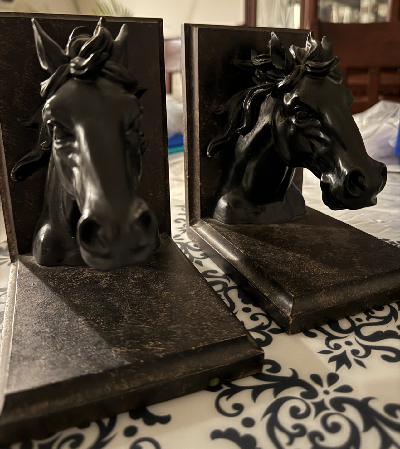 Horse Head Bookends - Black (6” x 6”) - photo 2