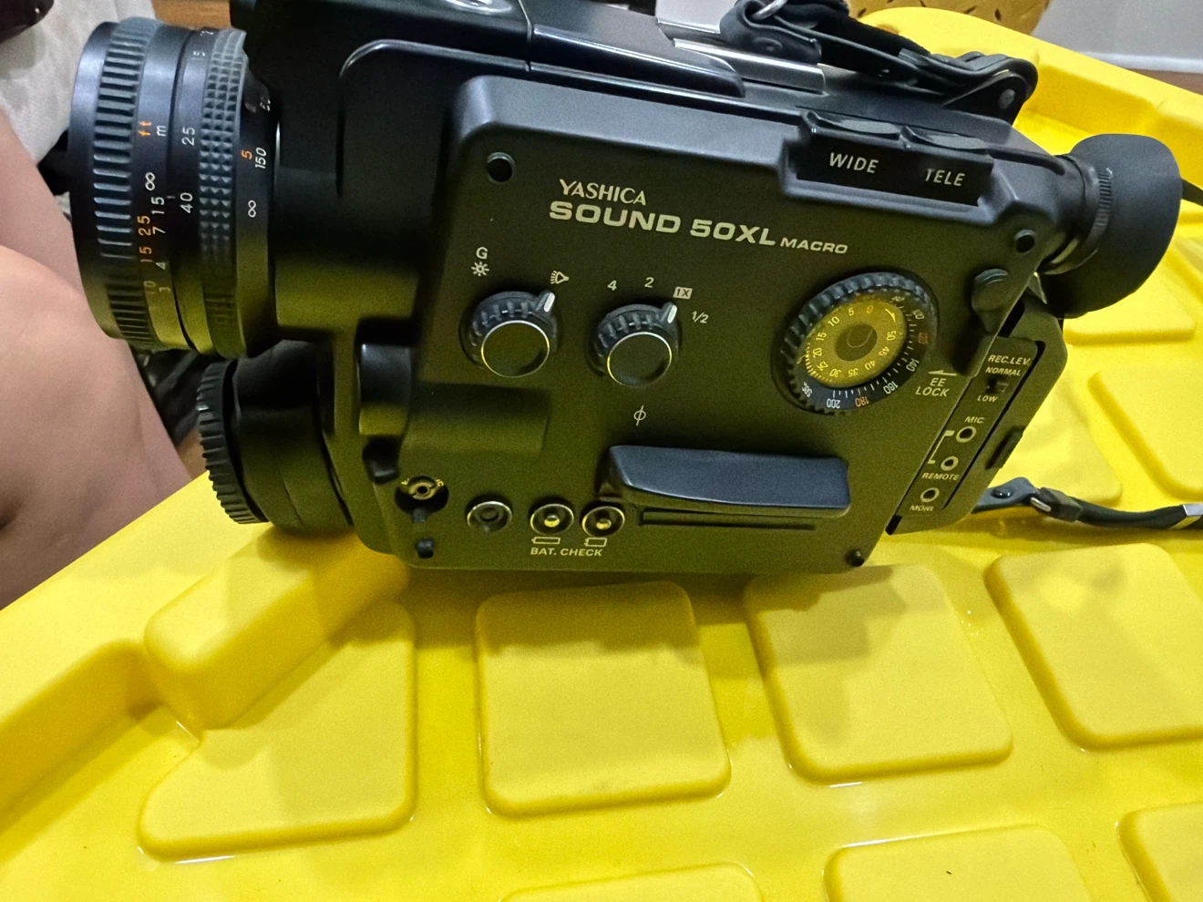 Yashica Sound 50Xl Macro Super 8 Camera - photo 2