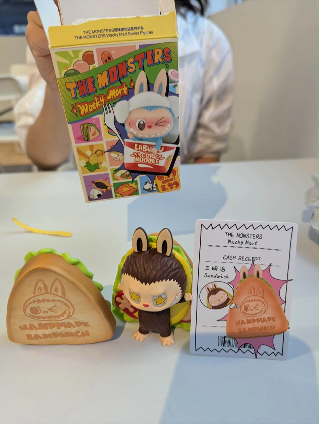 The Monsters Wacky Mart - Sandwich LABUBU