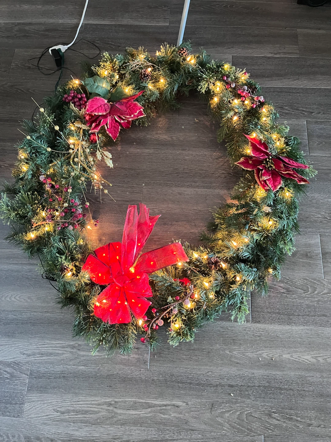 48" Pre-lit Christmas Wreath with Lights