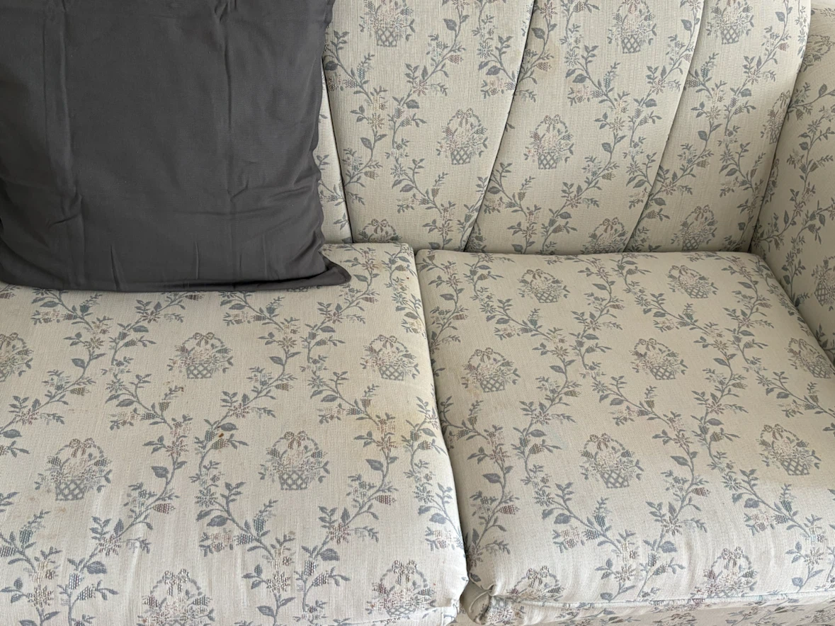Floral Loveseat Sofa - photo 2