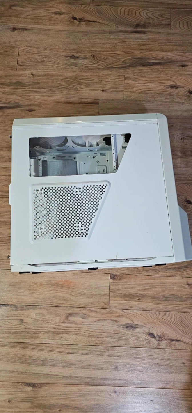 NZXT Phantom White Mid-Tower Gaming PC Case w/ Window + 2 Fans - photo 3