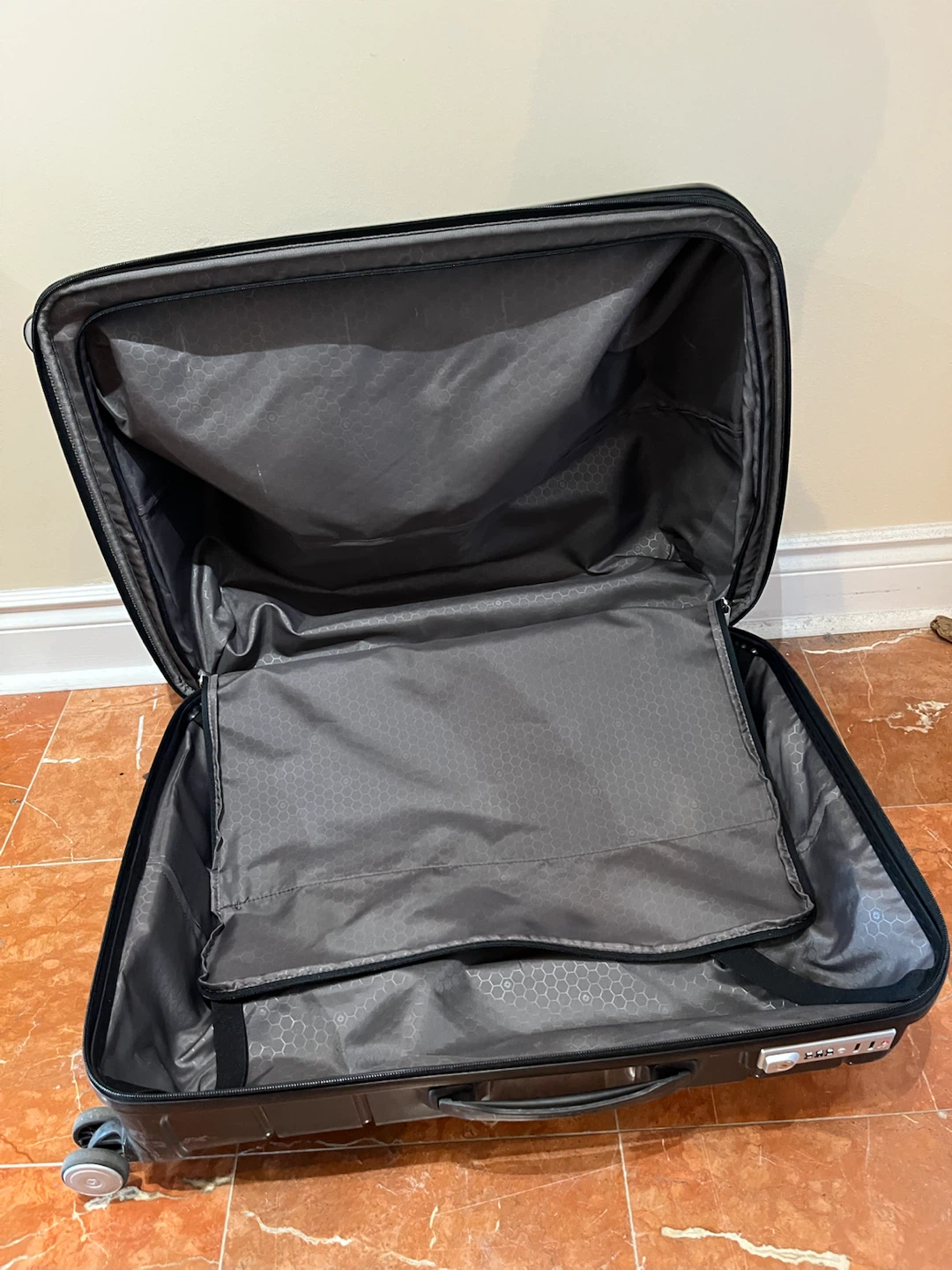 Samsonite Black Large Hardcase  Luggage - photo 4