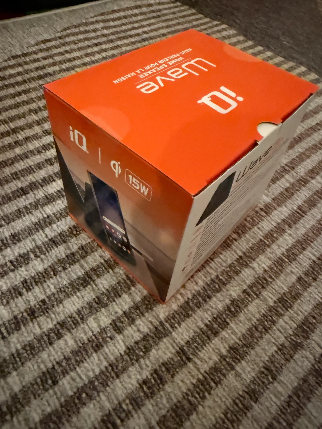 NEW iQ Wave Bluetooth Home Speaker + 15W Wireless Charger - photo 2