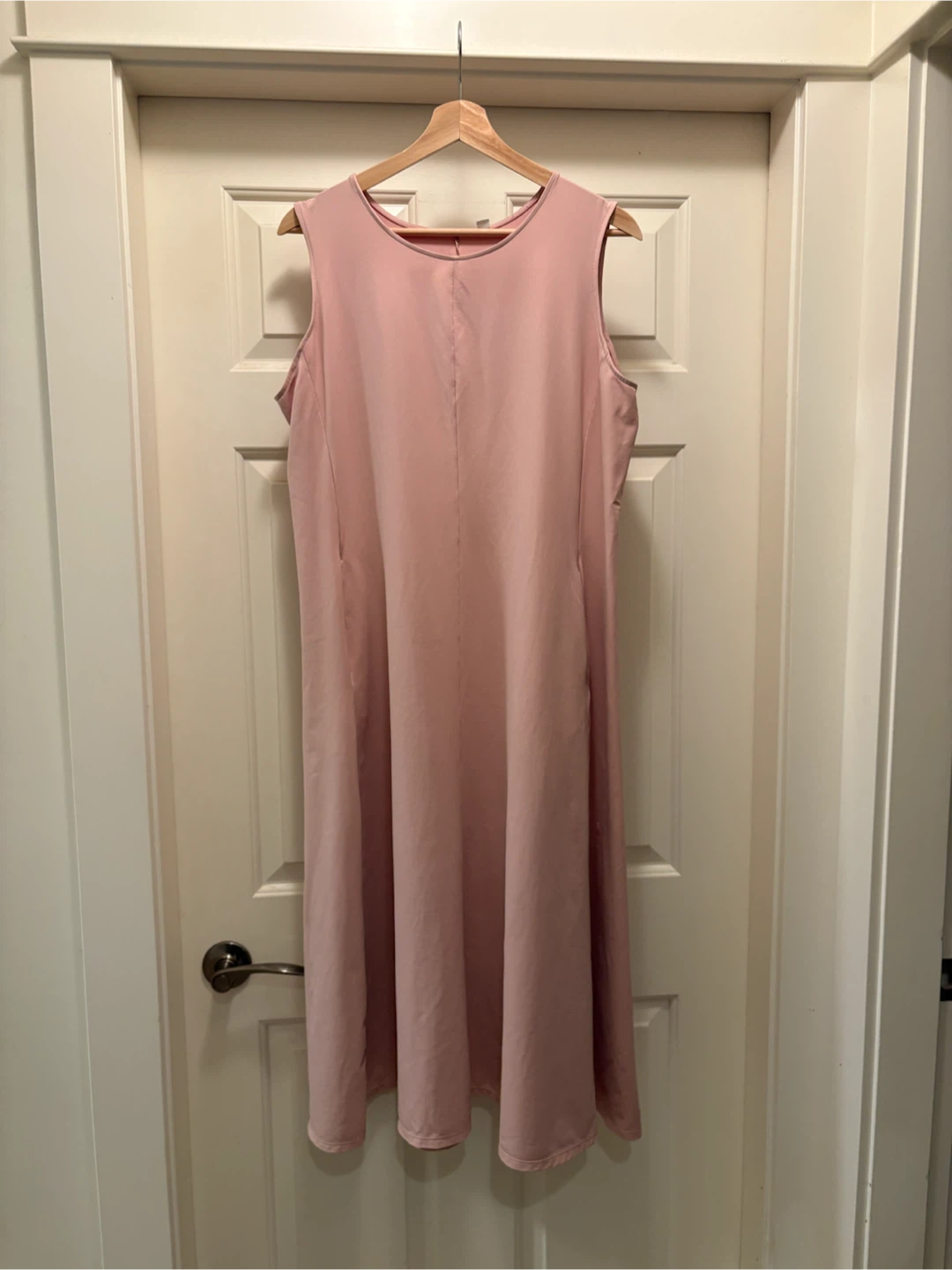 UNIQLO Pink Sleeveless Midi Dress