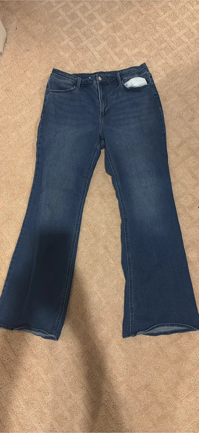 Old Navy Wow Flare High-Rise Jeans