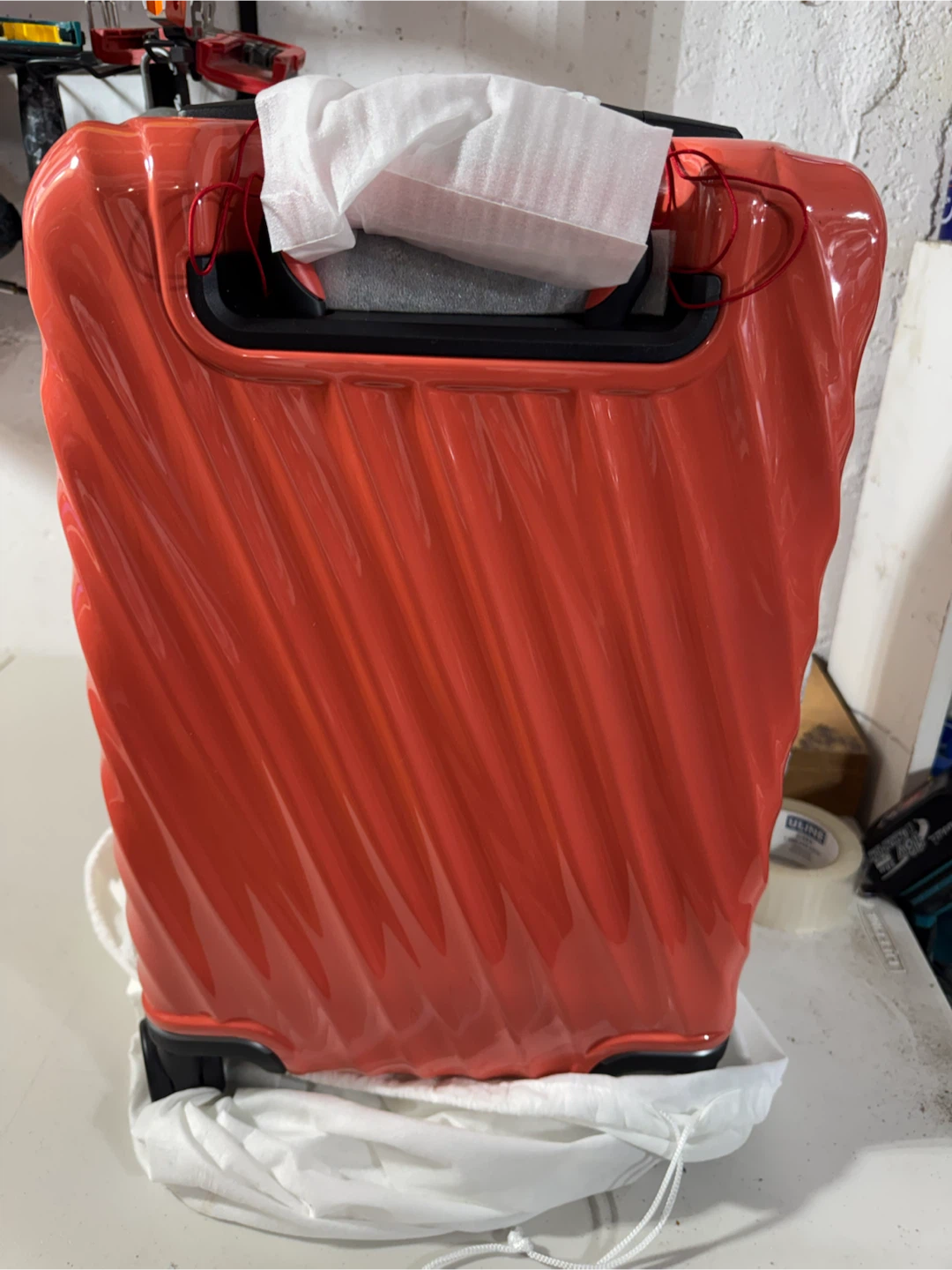 Red Hardside Carry-On Suitcase - photo 2