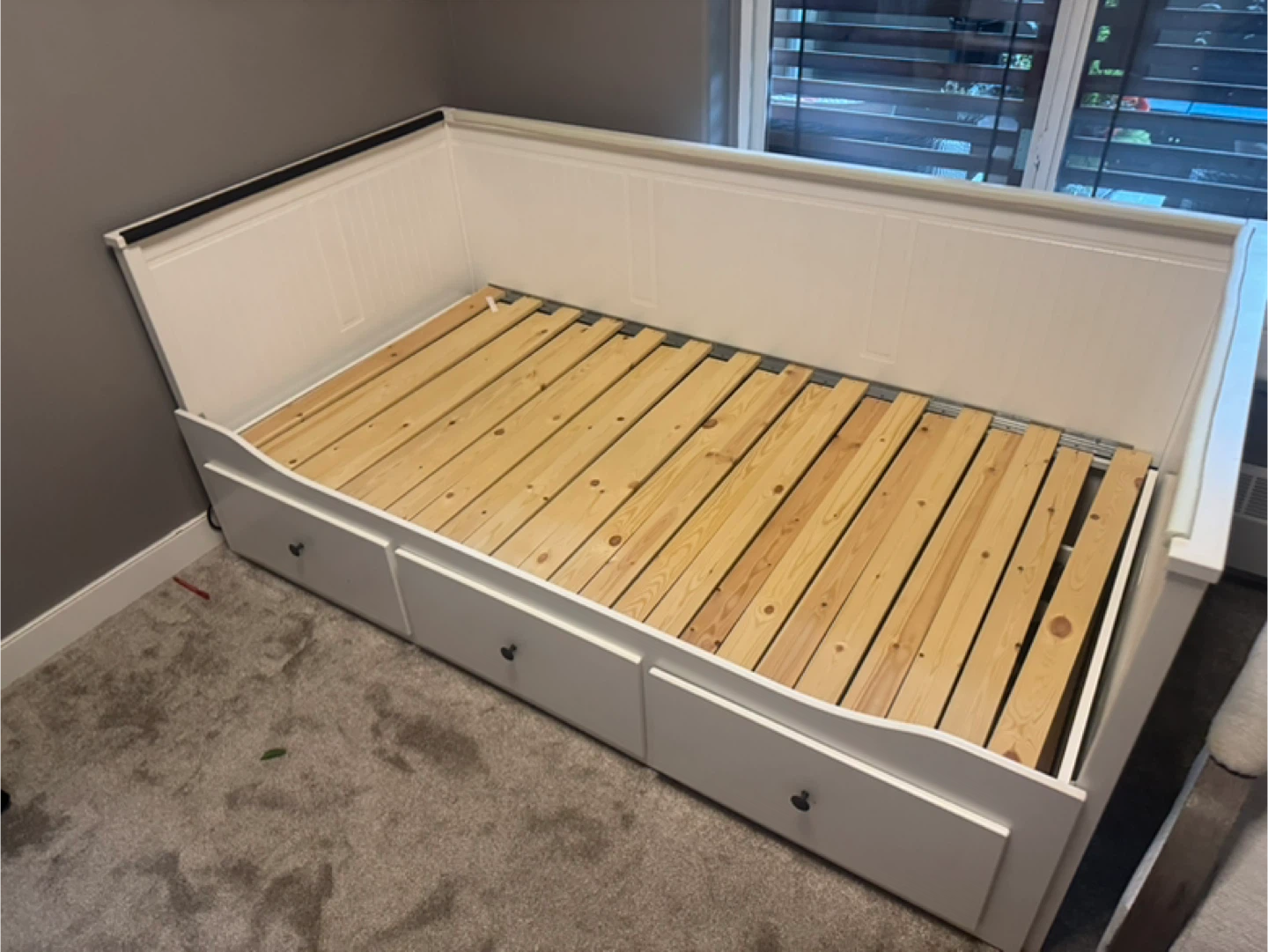 HEMNES Daybed with 3 drawers/2 mattresses/ Like New