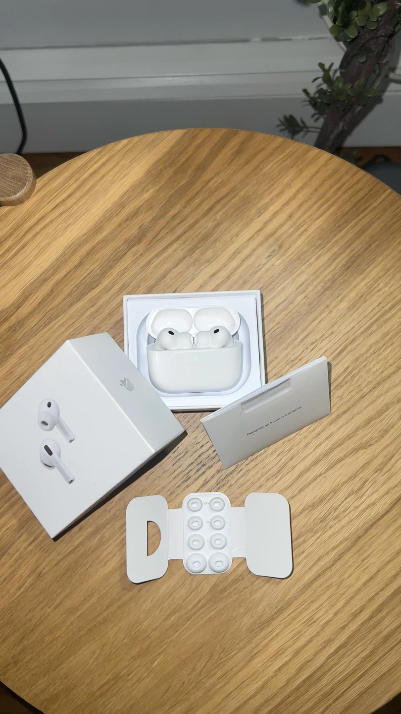 AirPod Pro (3rd Gen) - photo 2