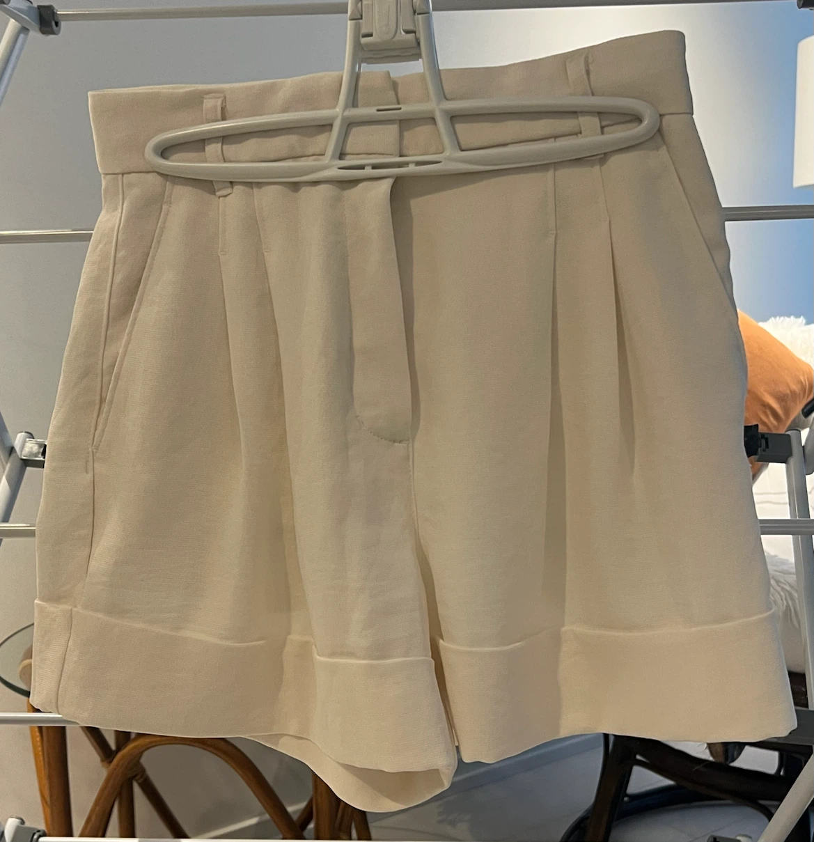Wilfred Shorts Size 4