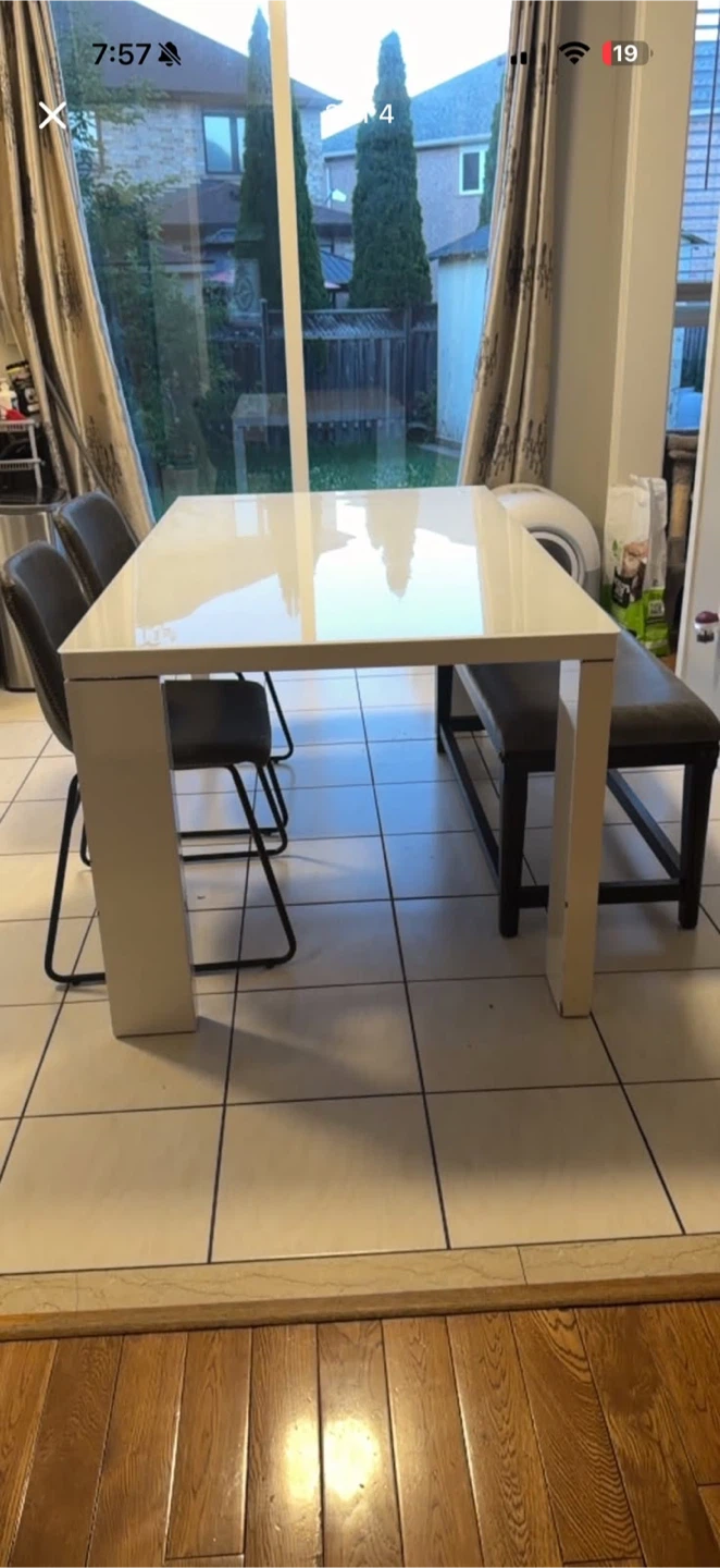 White Dining Table and 4 Chairs Set