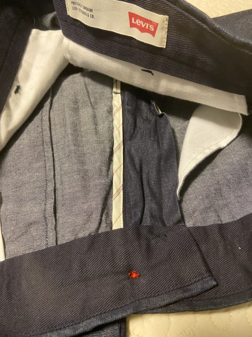 Vintage Levi’s Lightweight Dark Indigo Chino Pants - photo 4