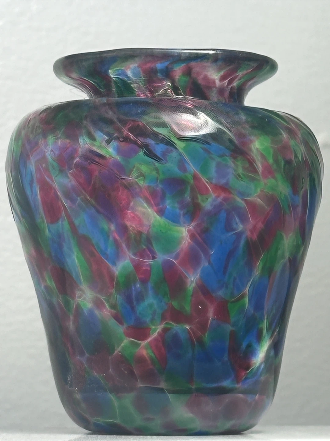 Signed 2002 Miniature Thron Art Glass Vase - photo 4
