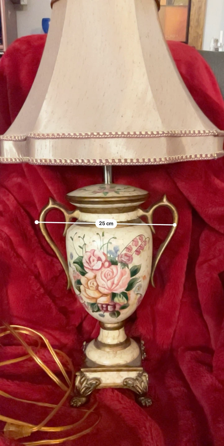 Vintage Floral Table Lamp - photo 4