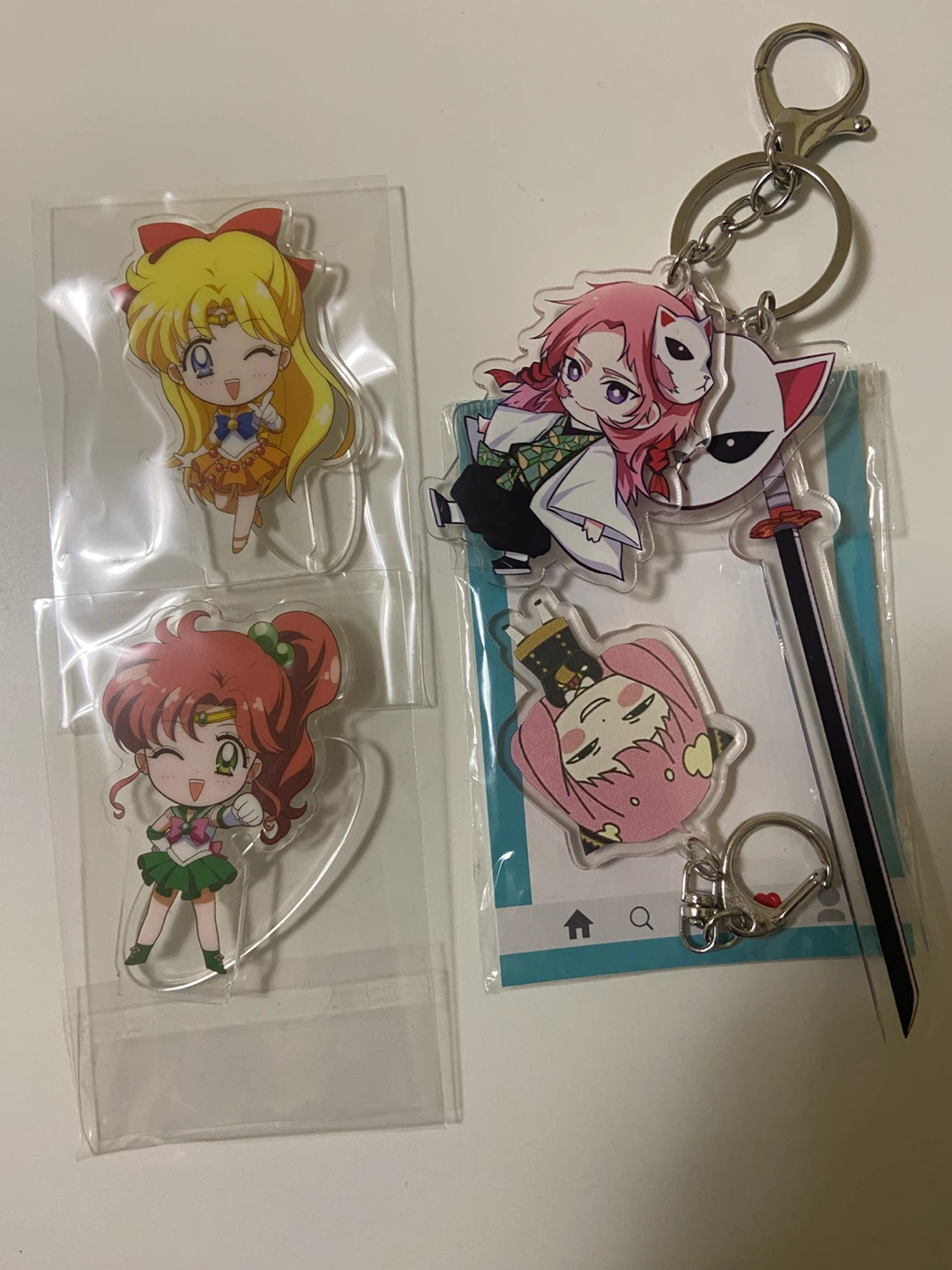Anime Acrylic Keychains Set