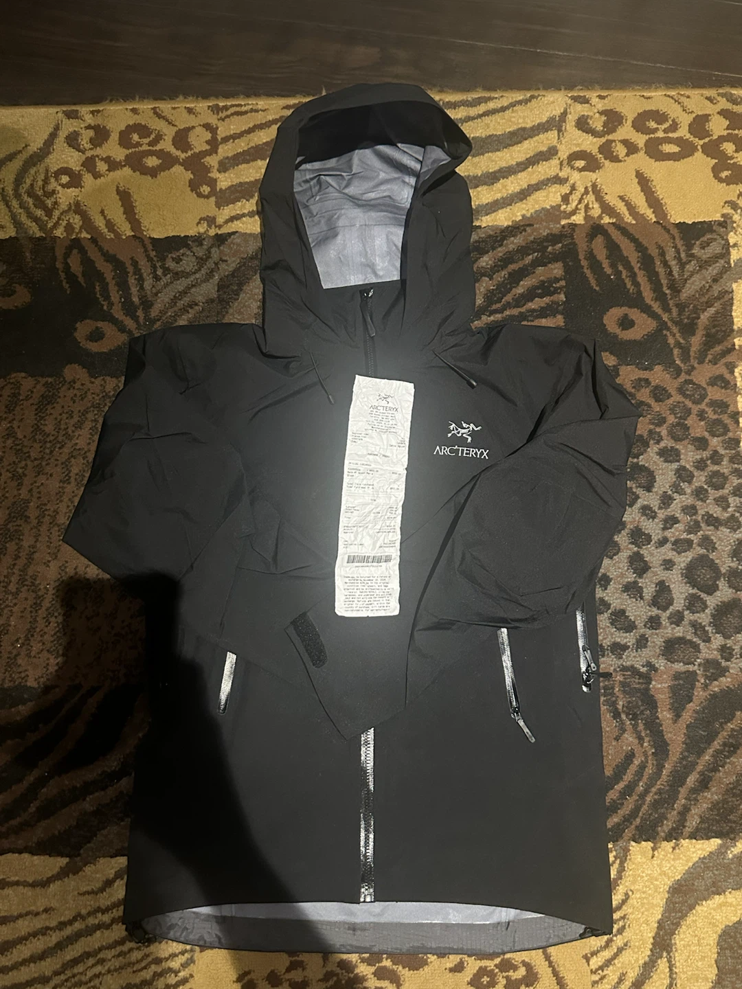 Arc’teryx Beta AR Jacket Large + Receipt Included - photo 2