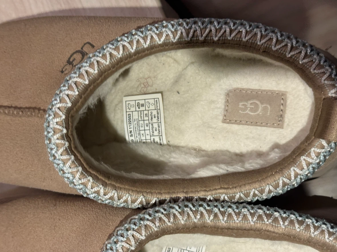 UGG Slippers - photo 5