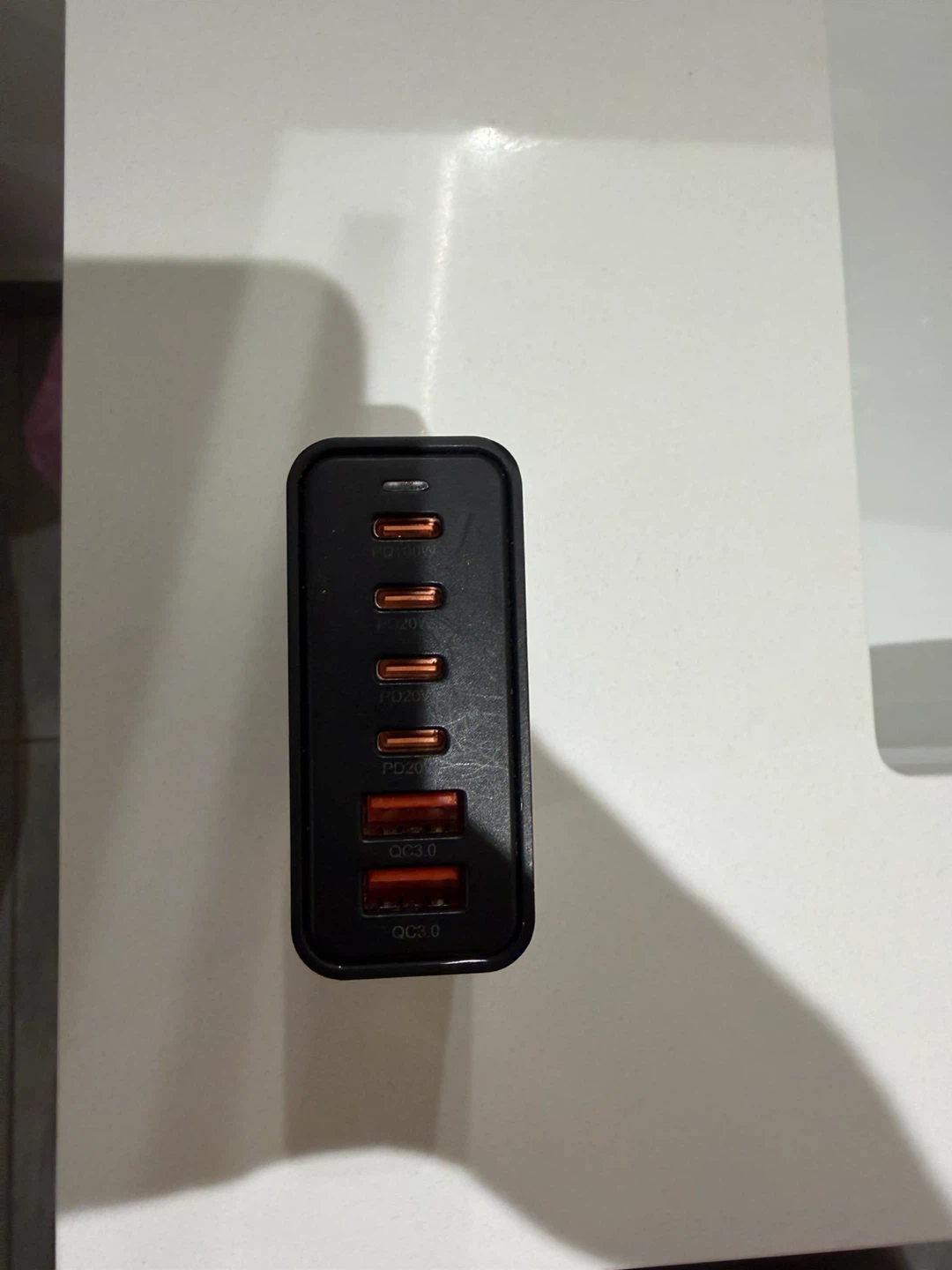 YUTAK 200W GaN Fast Charger - photo 2