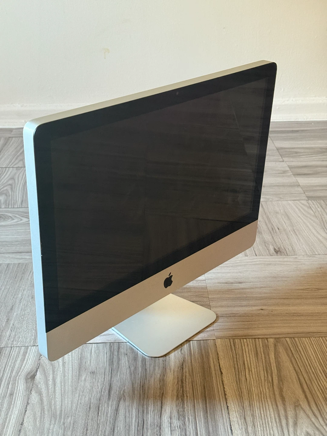 Apple iMac All-in-One Computer 2011 model A1311 EMC 2428
