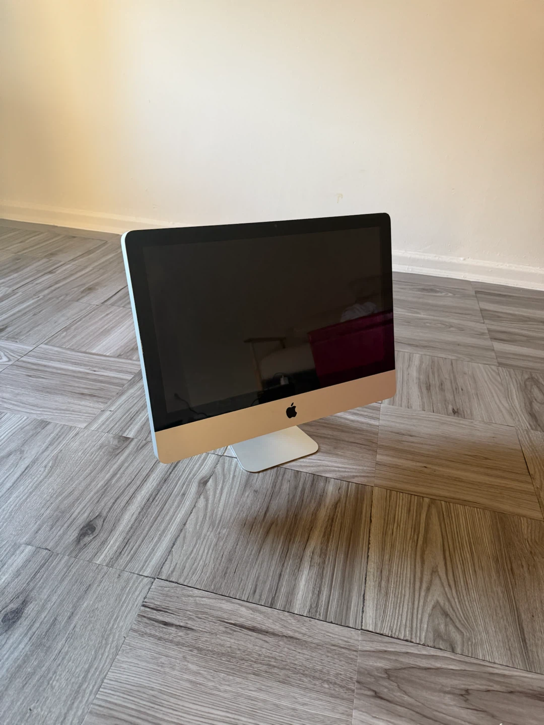 Apple iMac All-in-One Computer 2011 model A1311 EMC 2428 - photo 2