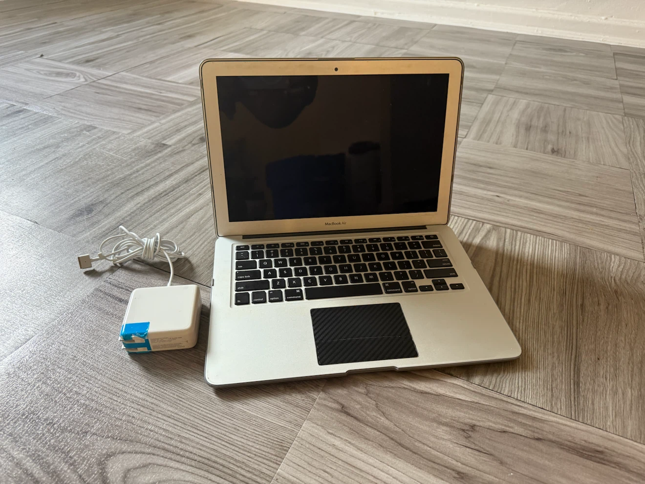 Apple MacBook Air A1466 EMC 2925 - photo 4