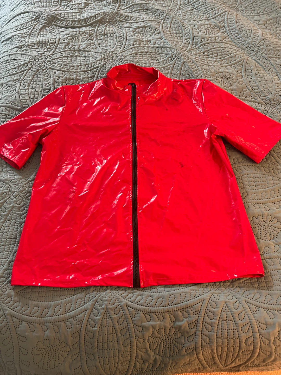 Shiny Red Short Sleeve Jacket