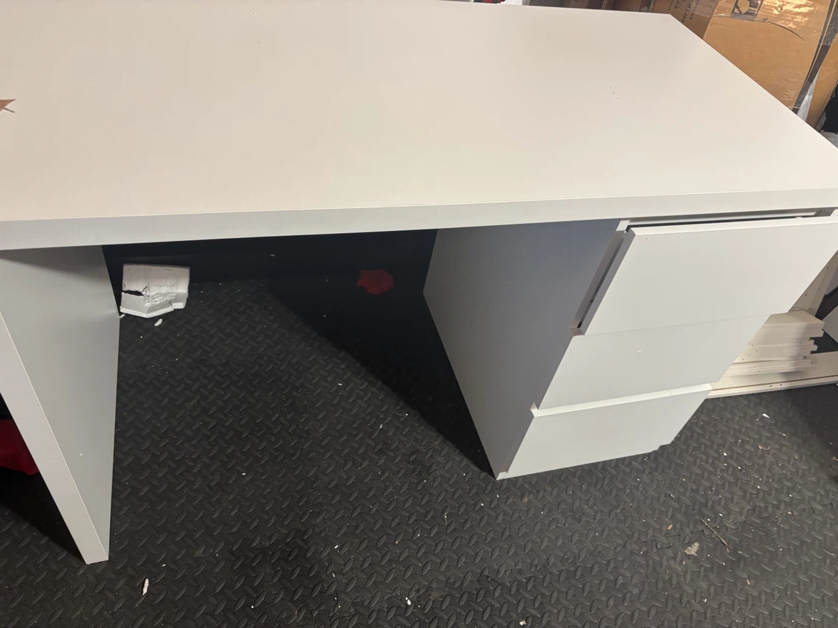 White computer Desk with Drawers
