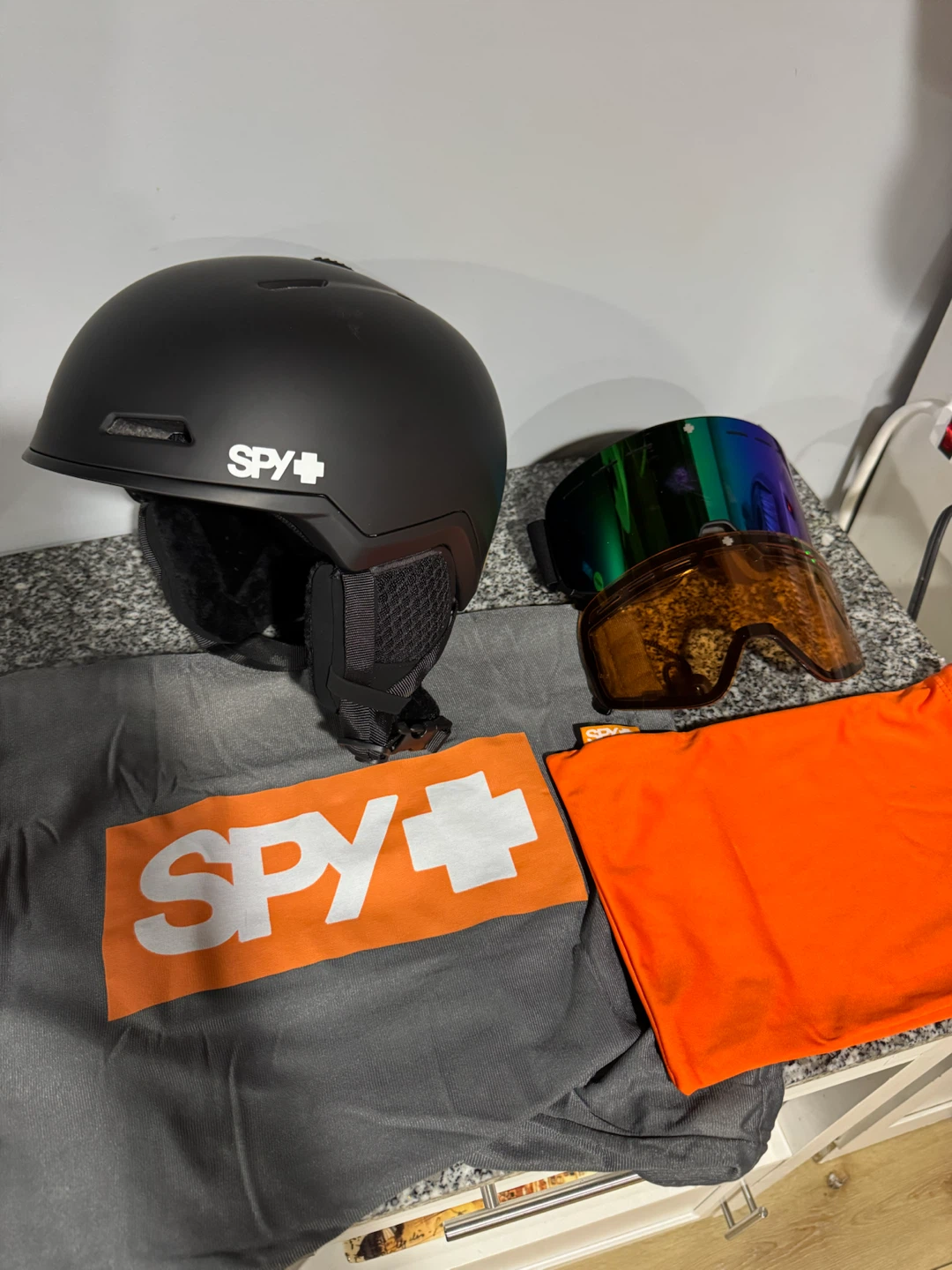 SPY snow helmet and goggles
