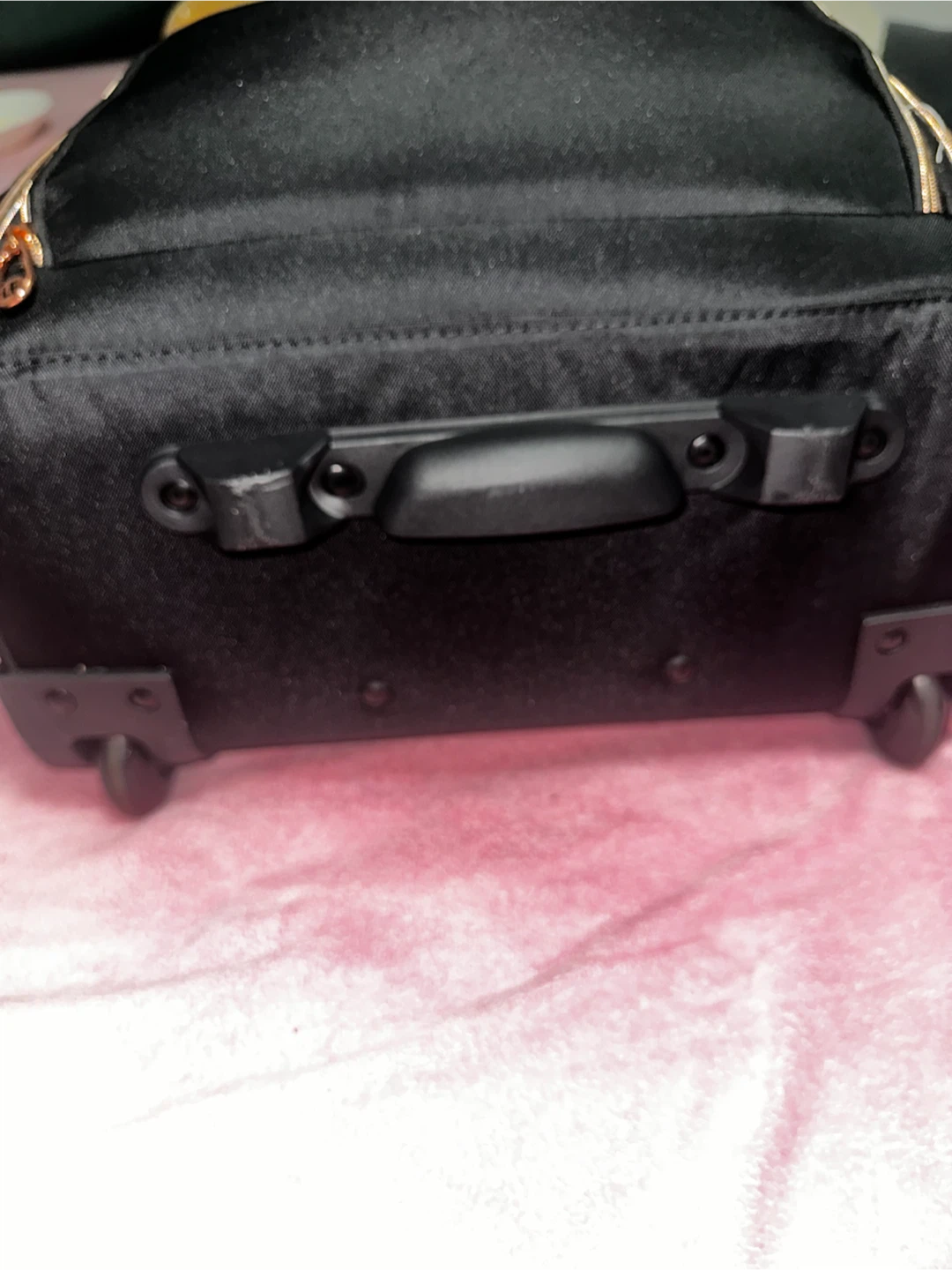 London Fog Under Seat Bag - photo 2