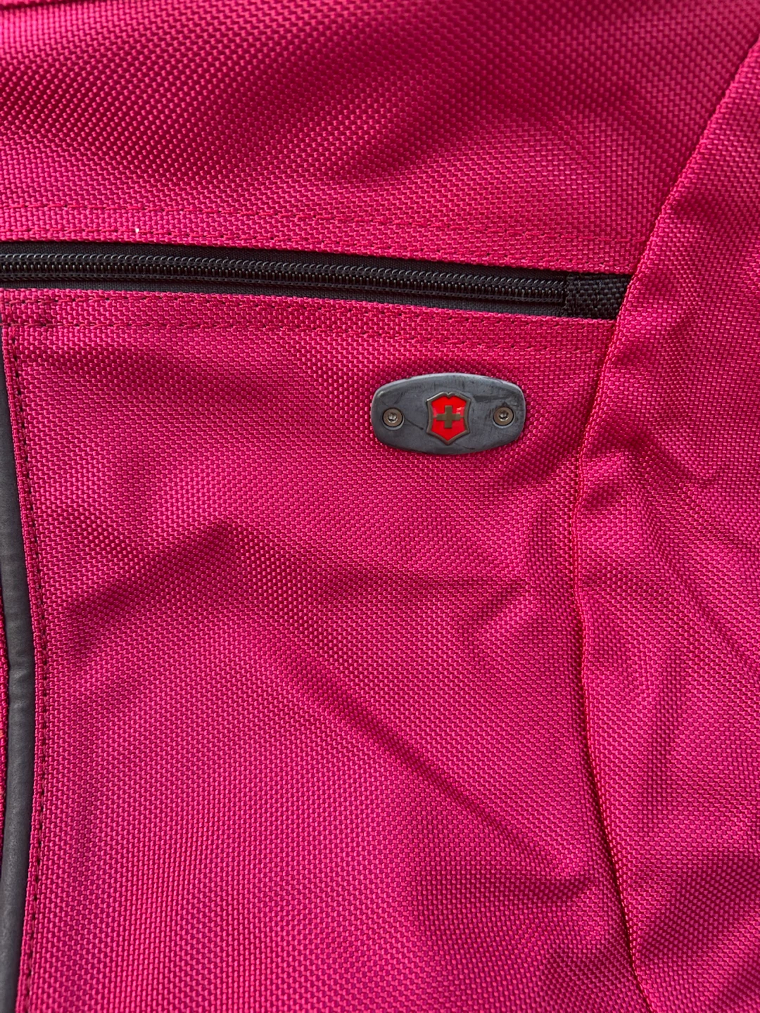 LIKE NEW LARGE SWISS ARMY TOTE BAG (SEE LISTING) - photo 3
