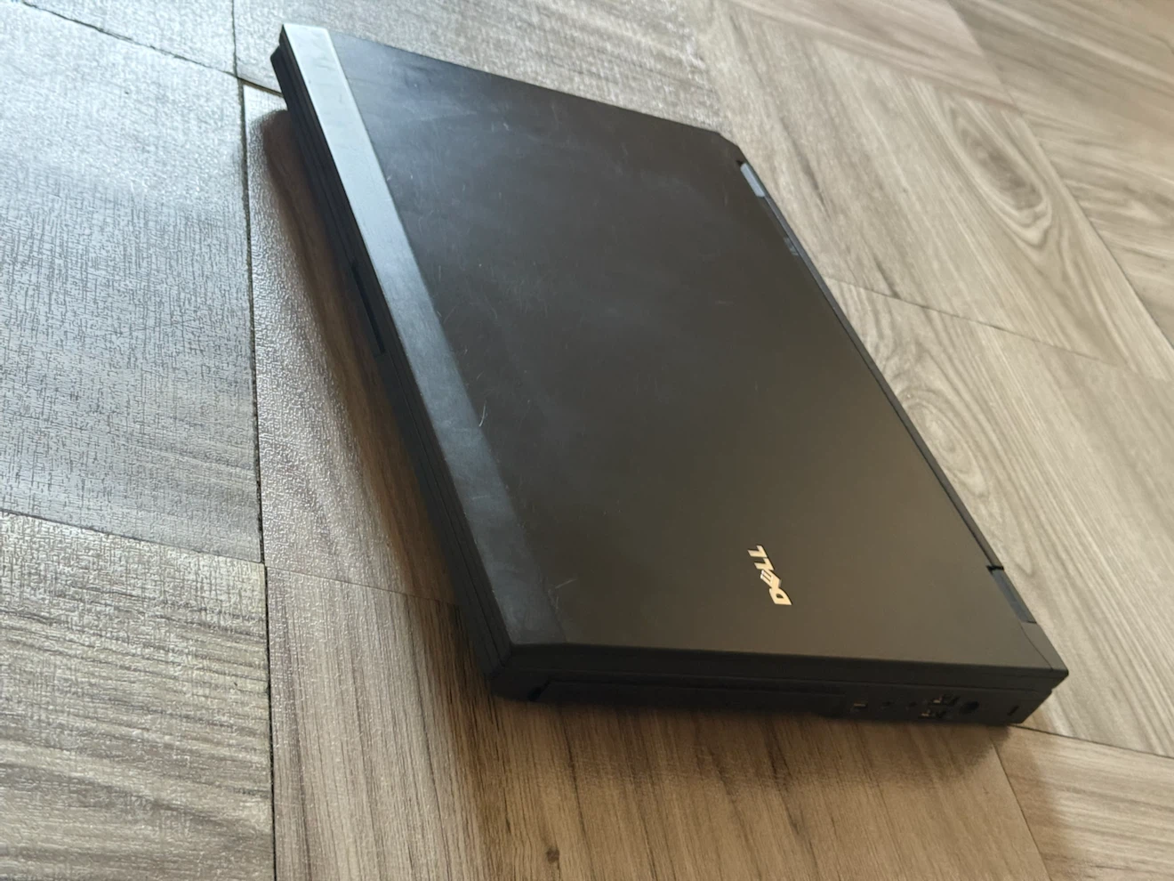 Dell Latitude E5500 Intel core 2 duo  Laptop - photo 4