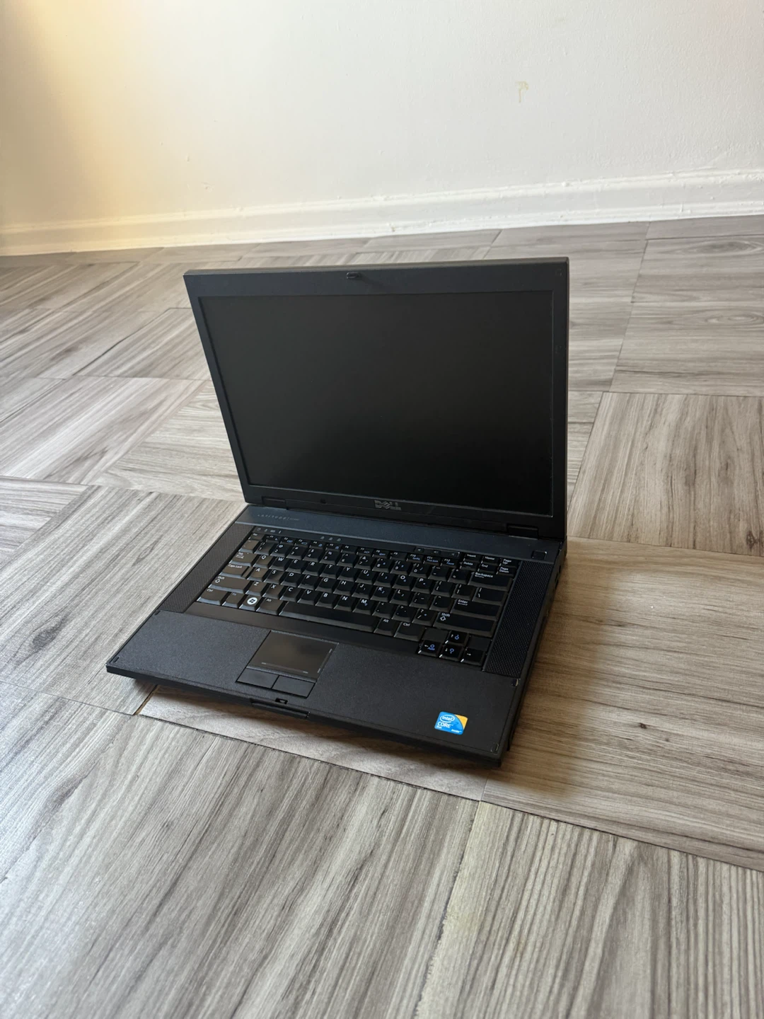 Dell Latitude E5500 Intel core 2 duo  Laptop - photo 5